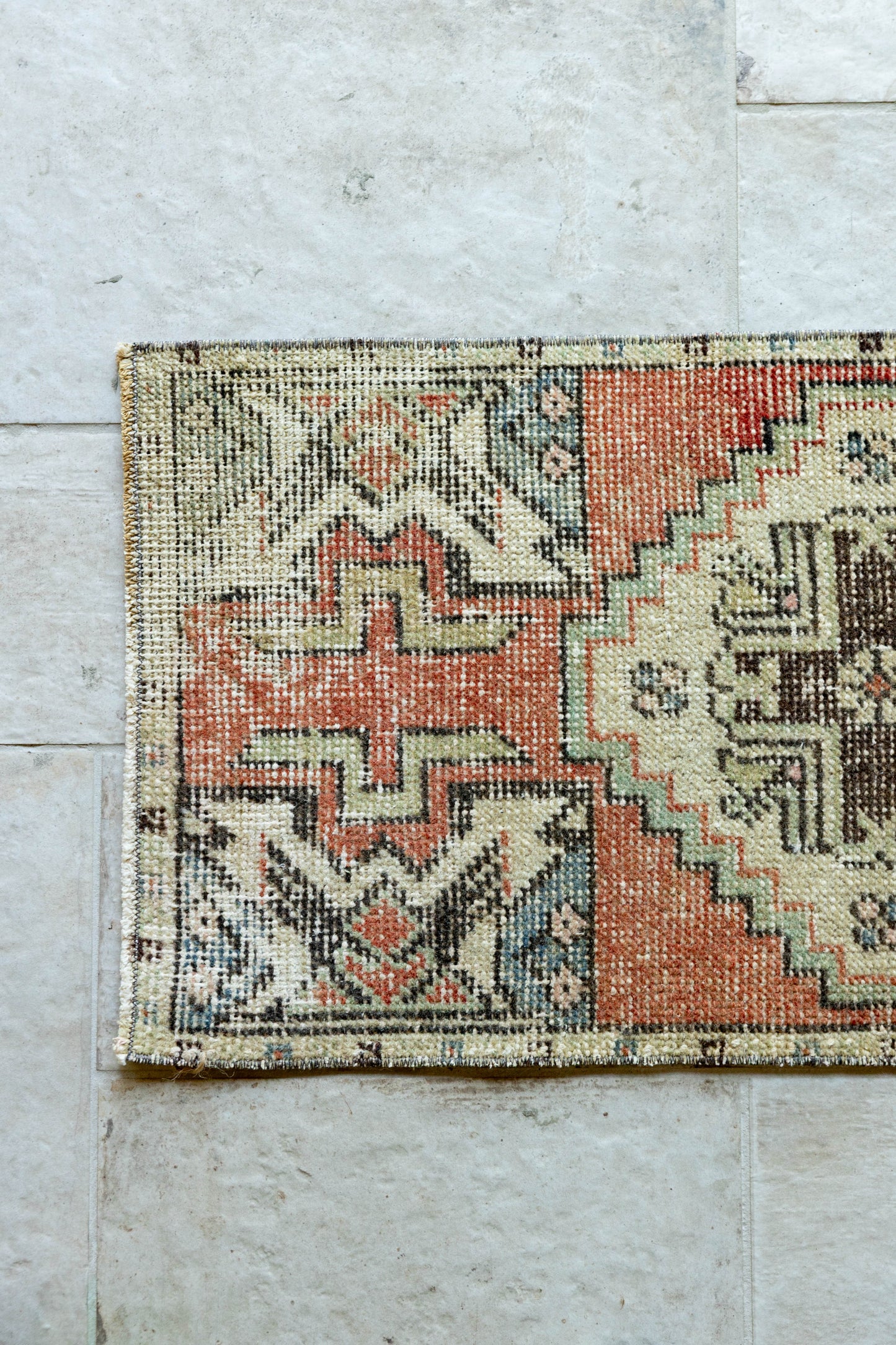 mini rug #7